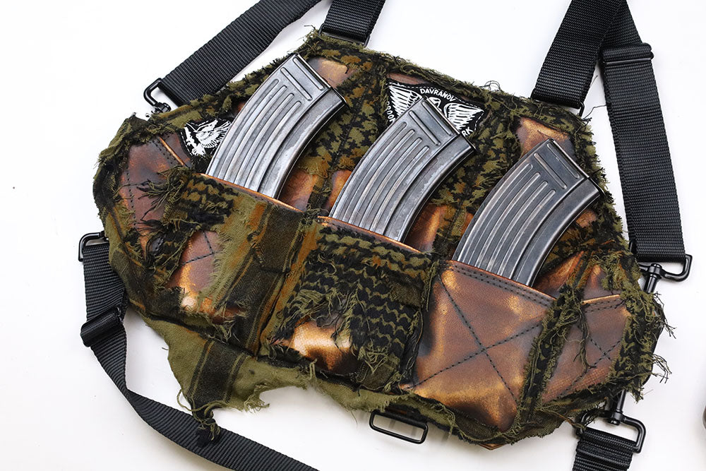 3 Cell Leather Chestrig "Shemagh"